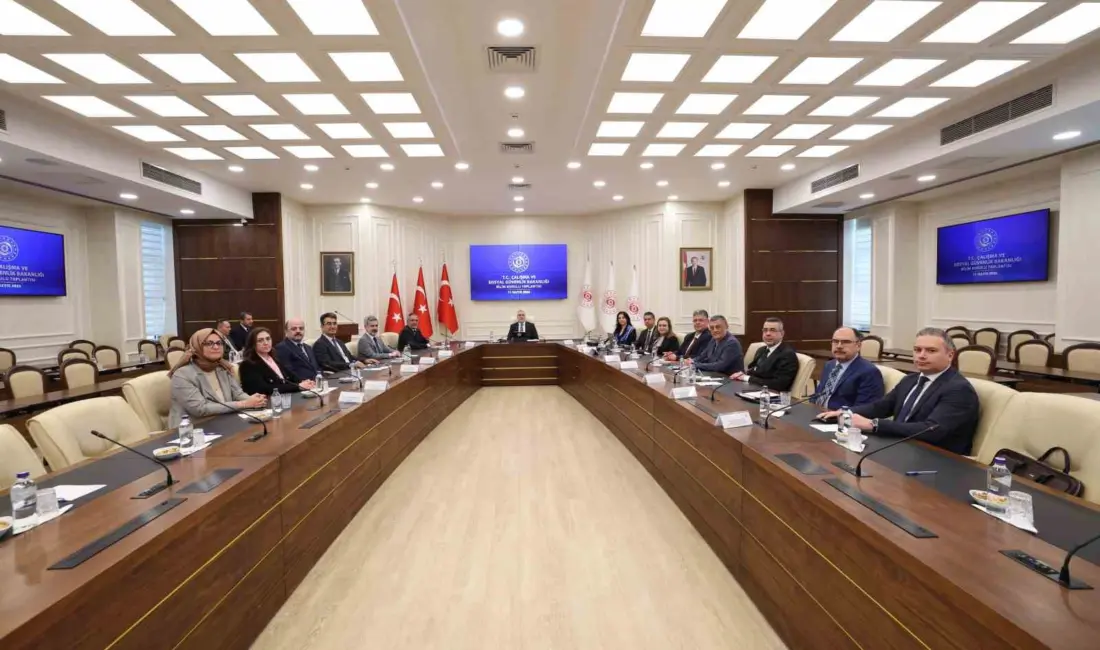 Çalışma ve Sosyal Güvenlik Bakanı Vedat Işıkhan yapay zeka hakkında,