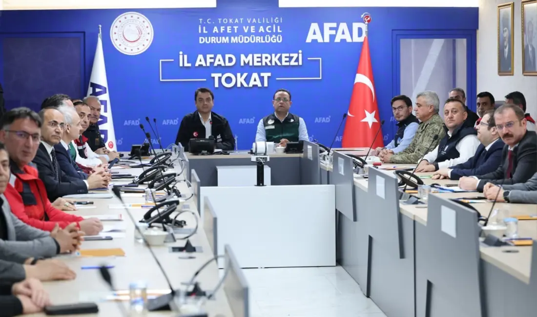 Tokat’ta etkili olan taşkınlar nedeniyle afet koordinasyon toplantısına katılan Tarım