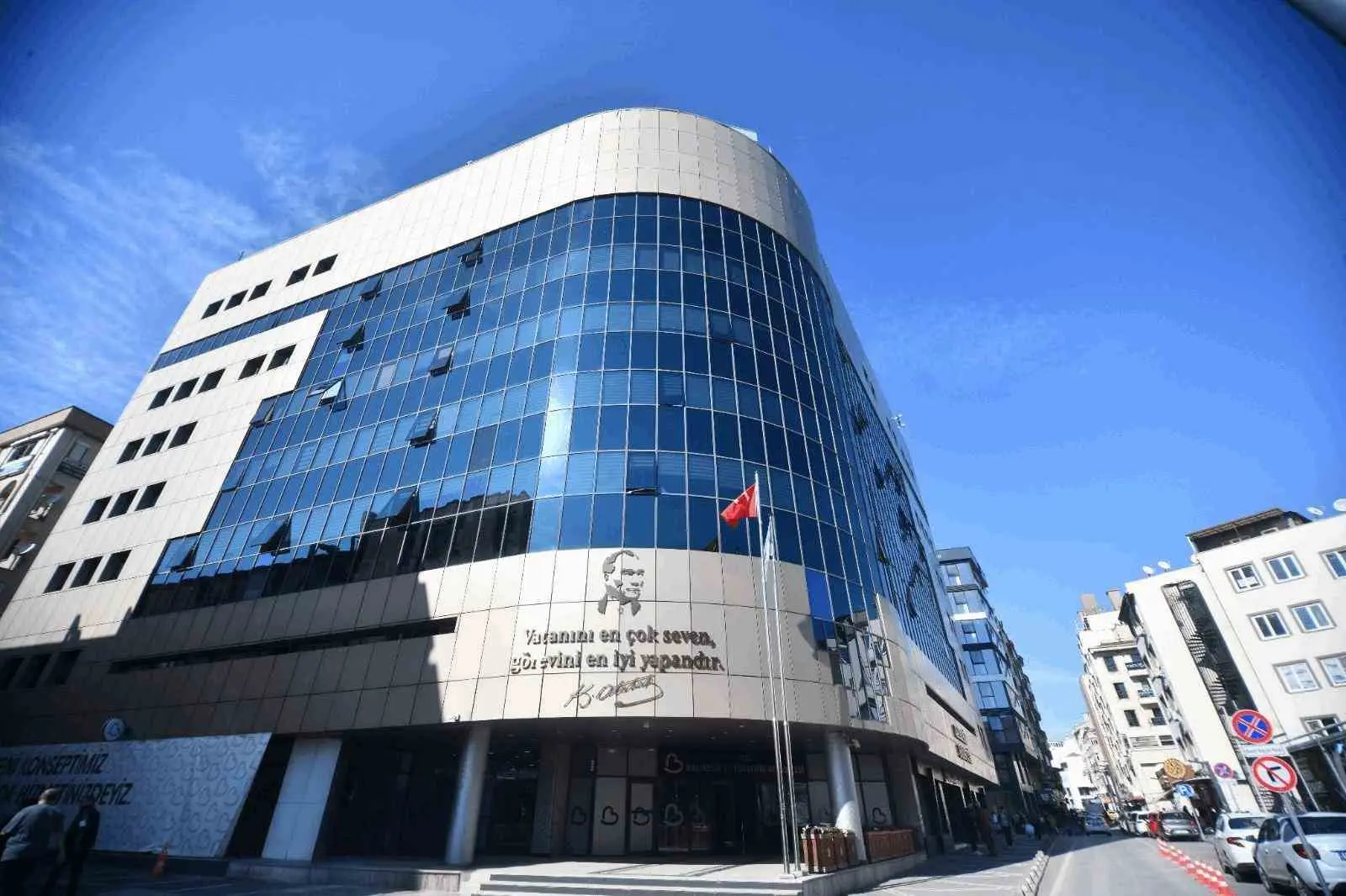 İçişleri Bakanlığı, Balıkesir Büyükşehir Belediye Başkanı Ahmet Akın hakkında 2024