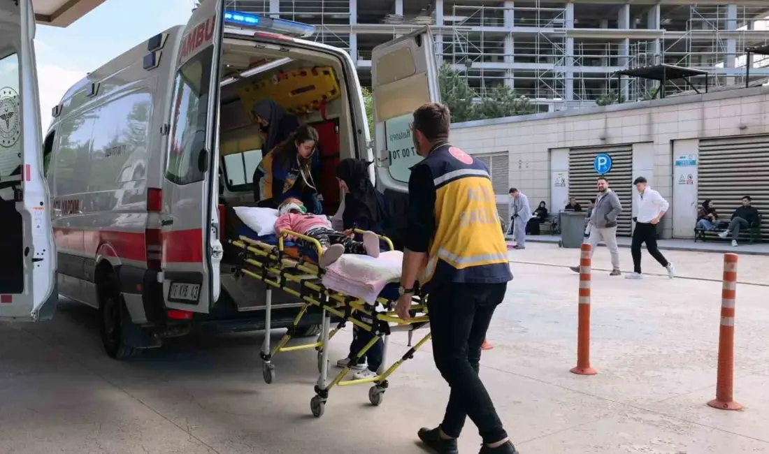 Bursa’nın İnegöl ilçesinde balkonda oynarken başına mermer düşen çocuk ağır