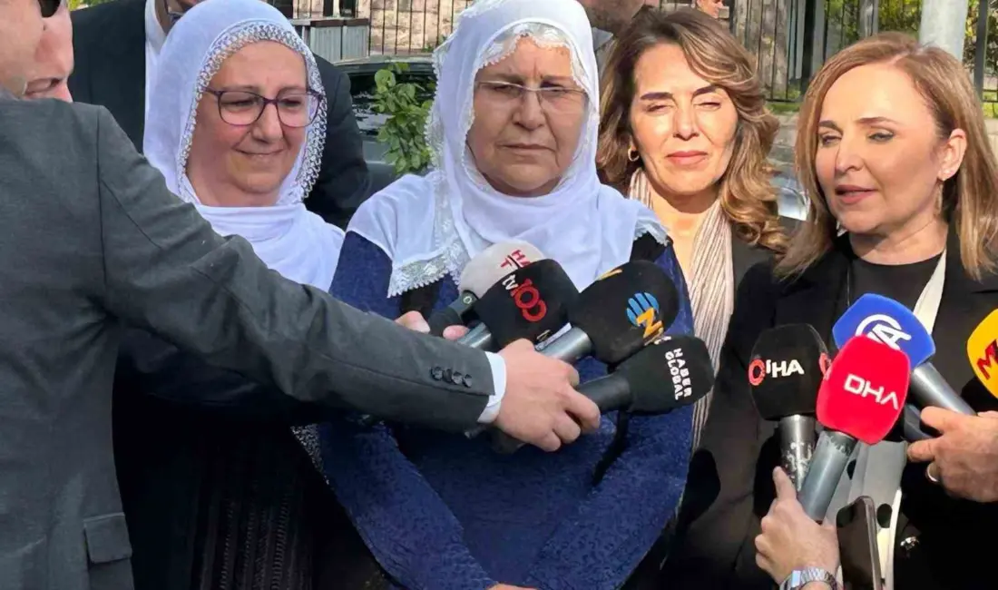’Barış Anneleri’ ve DEM Partili milletvekillerinden oluşan heyet, Adalet Bakanlığına
