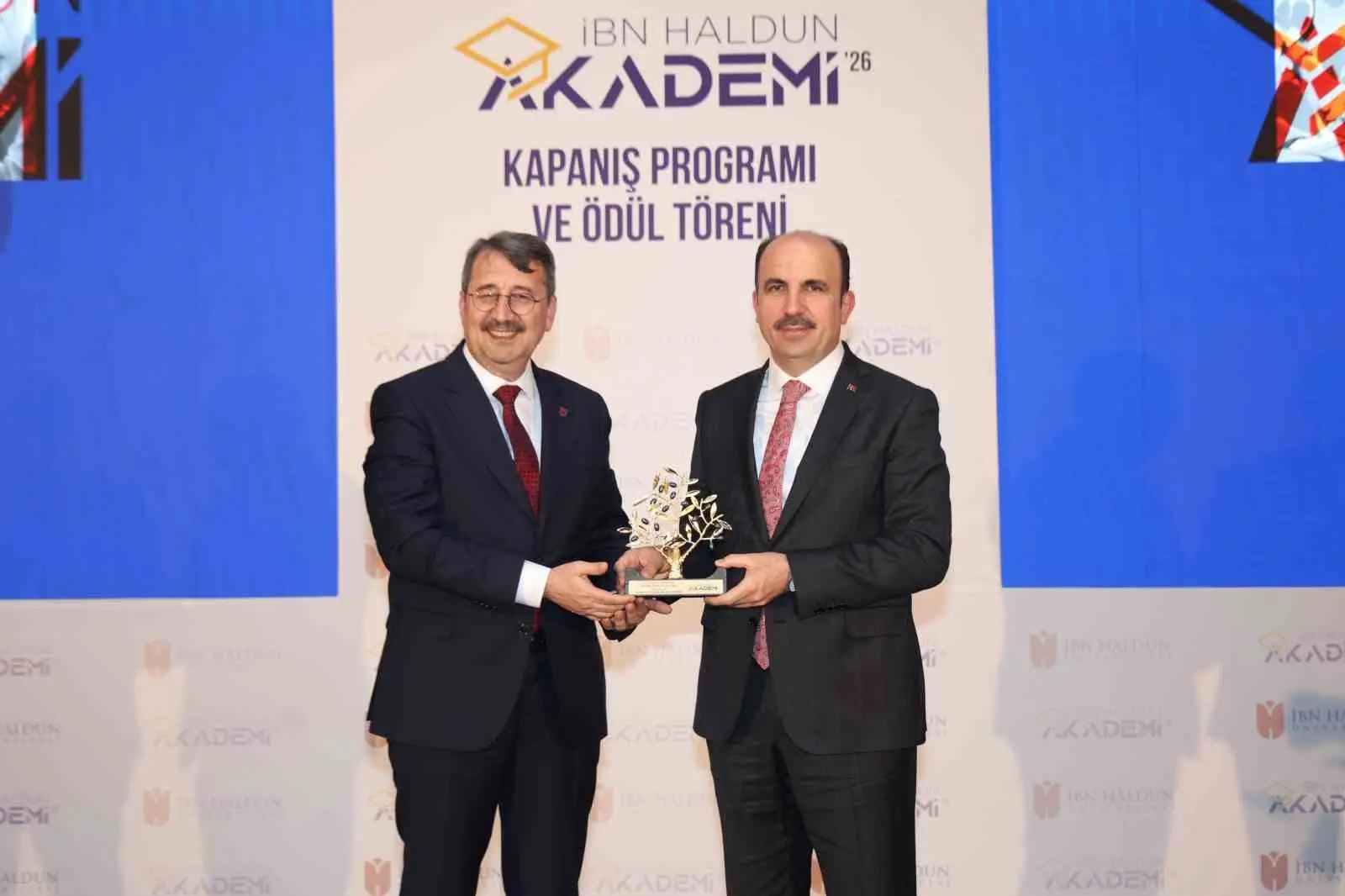 Konya Büyükşehir Belediyesi’nin Türkiye’ye örnek gençlik projeleri İbn Haldun Üniversitesi