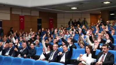 Kıyı Belediyeler Birliği Başkanlığı görevine yeniden seçilen Muğla Büyükşehir Belediye