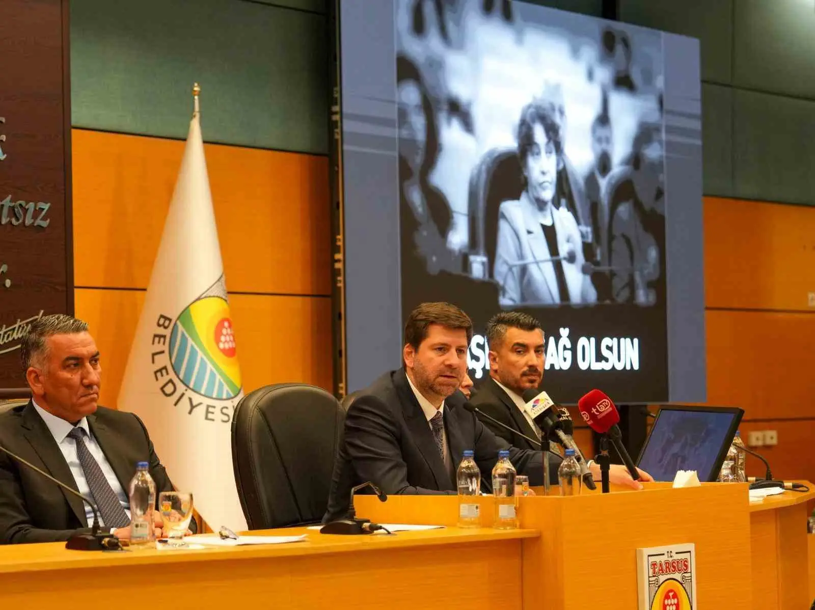 Mersin Tarsus Belediye Başkanı Ali Boltaç, meclis toplantısında kentin kültür