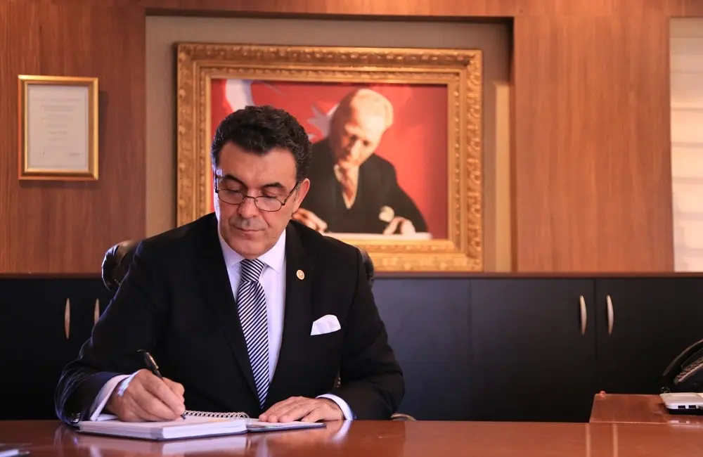 Ardahan Belediye Başkanı Faruk Demir, Kurban Bayramı dolayısıyla bir mesaj