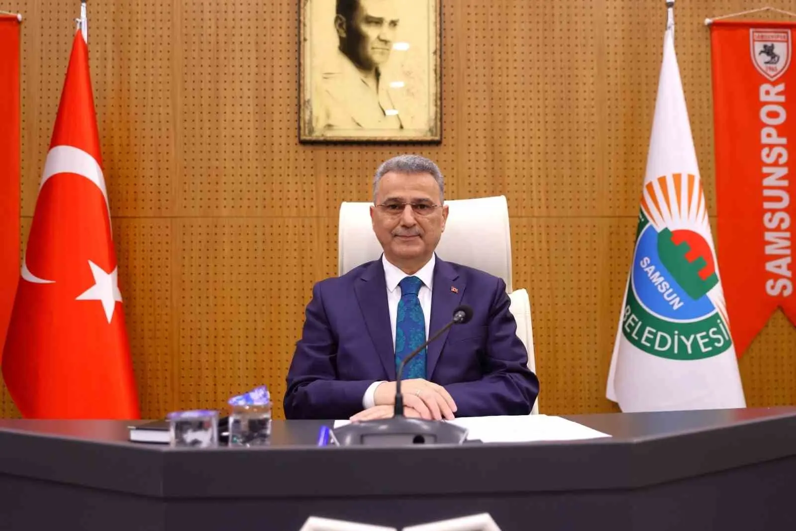 Meclis toplantısında konuşan İlkadım Belediye Başkanı İhsan Kurnaz, “Göreve geldiğimiz
