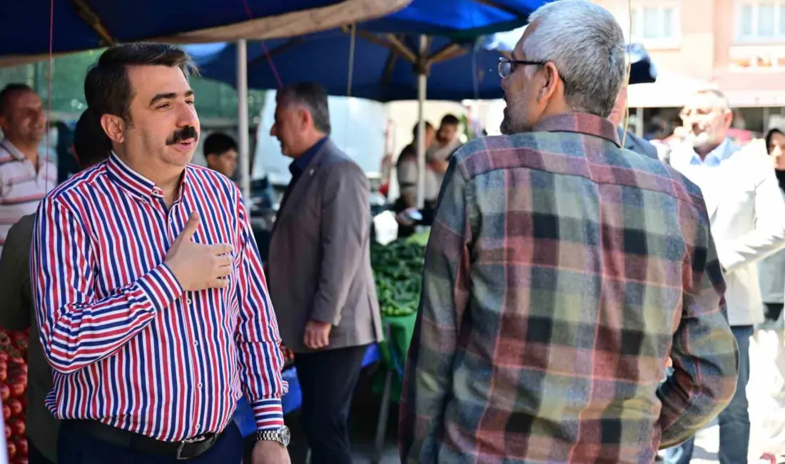 Yıldırım Belediye Başkanı Oktay Yılmaz, bayram öncesinde Sinandede Semt Pazarı