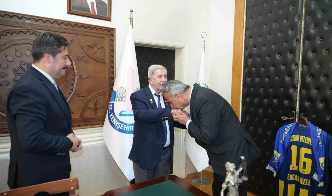 Tarihi Yenişehir Belediyesi Başkanlık Makamı, Türkiye ve Kuzey Kıbrıs Türk