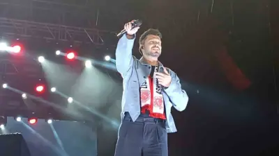 Batman’da Batman Petrolspor’un şampiyonluk kutlamaları kapsamında düzenlenen konser etkinlikleri vatandaşların