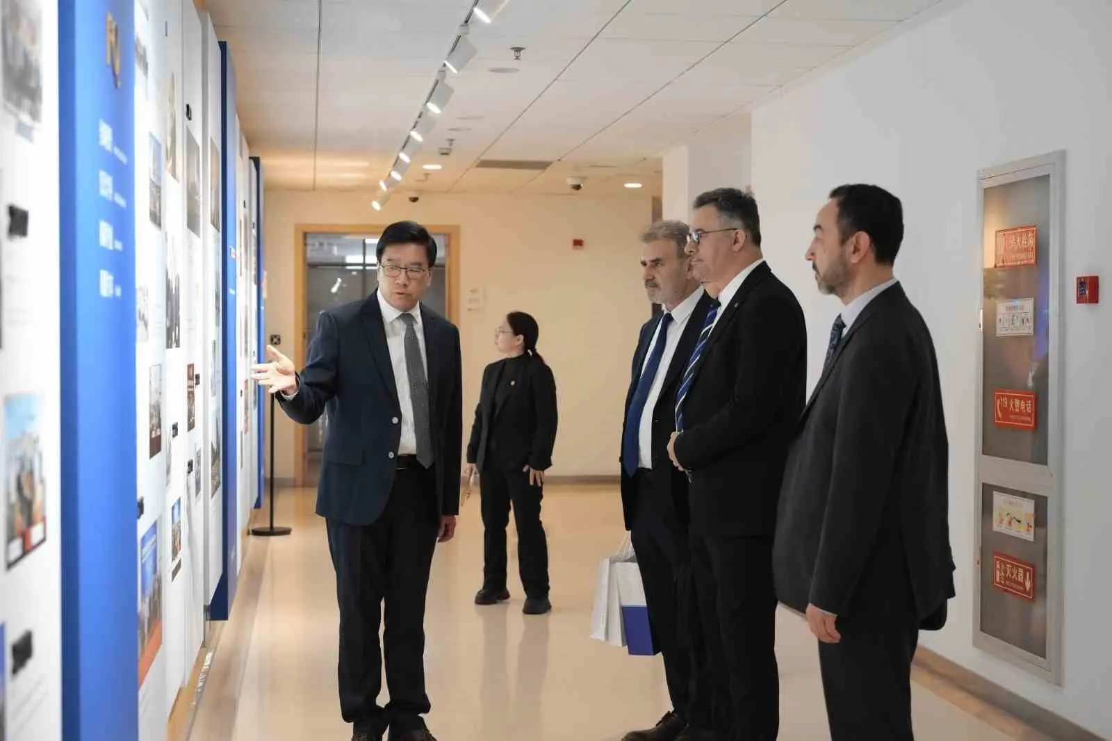 BTÜ Rektörü Prof. Dr. Naci Çağlar, “uluslarasılaşma” hedefi doğrultusunda Çin’de