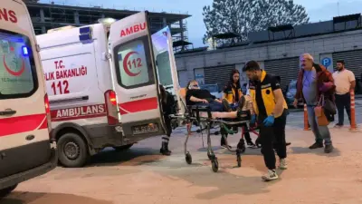 Bursa’nın İnegöl ilçesinde beton mikseri ile tur minibüsünün çarpıştığı kazada