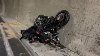 Bursa’da Orhaneli yolunda otomobilin çarptığı motosikletin sürücüsü profesyonel seslendirme sanatçısı