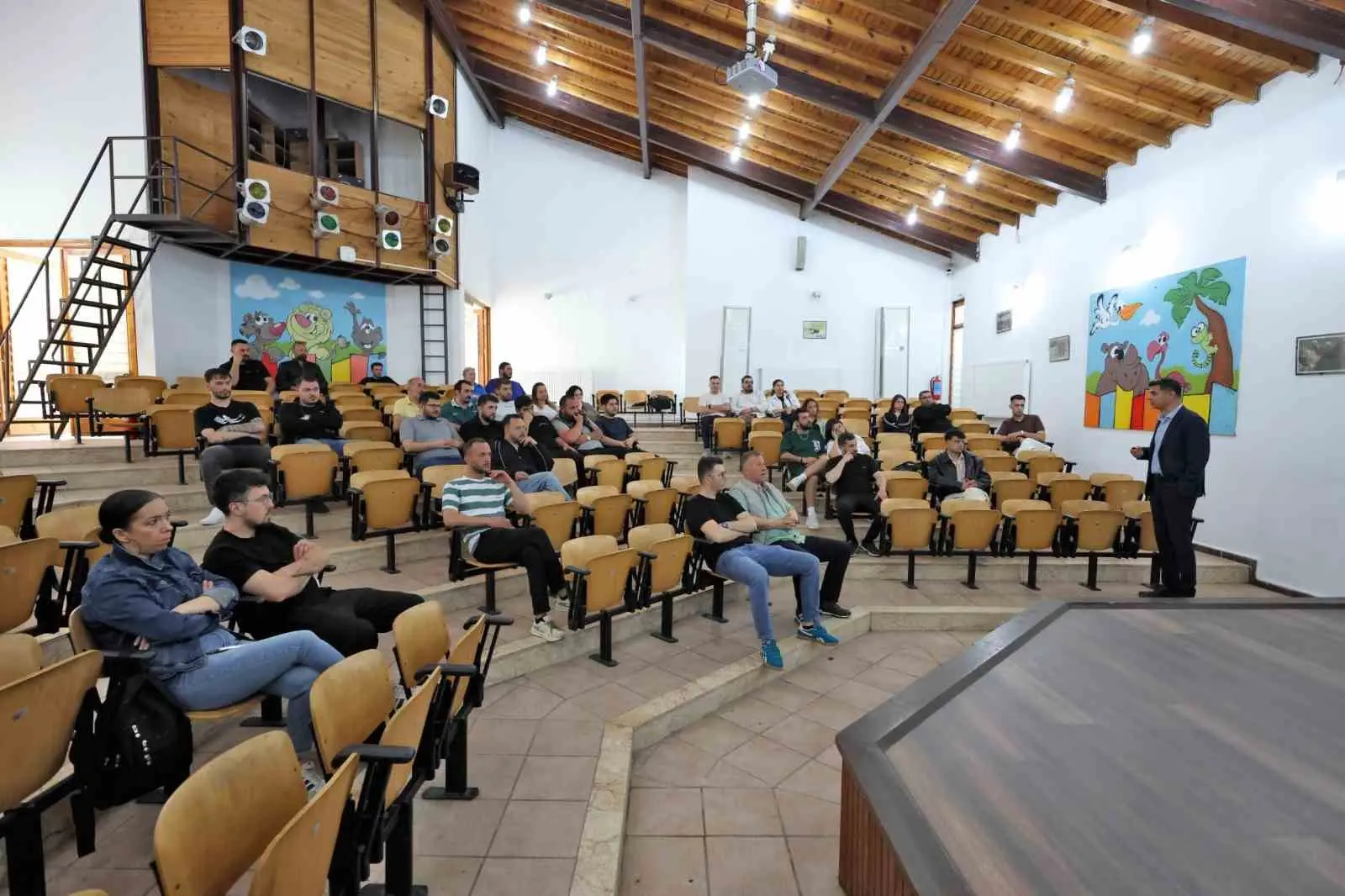 Bursa Büyükşehir Belediyesi tarafından evcil hayvanlara yönelik hizmet veren işletmeler