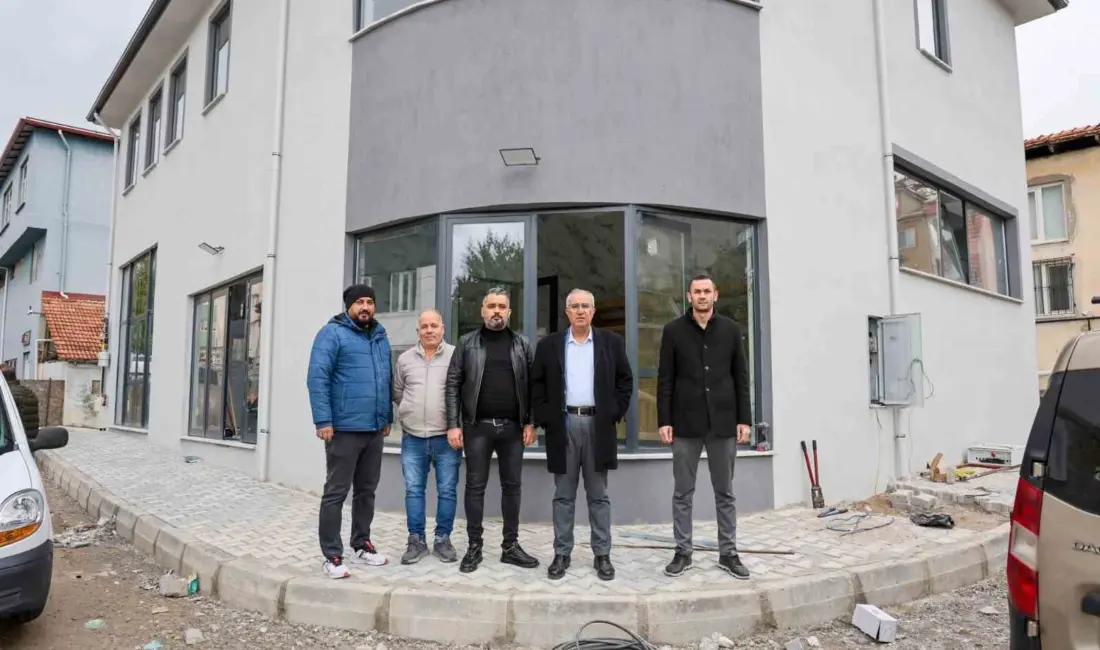 Çameli Belediyesi tarafından yapımı sürdürülen yöresel ekmek fırınında çalışmalar tamamlanma