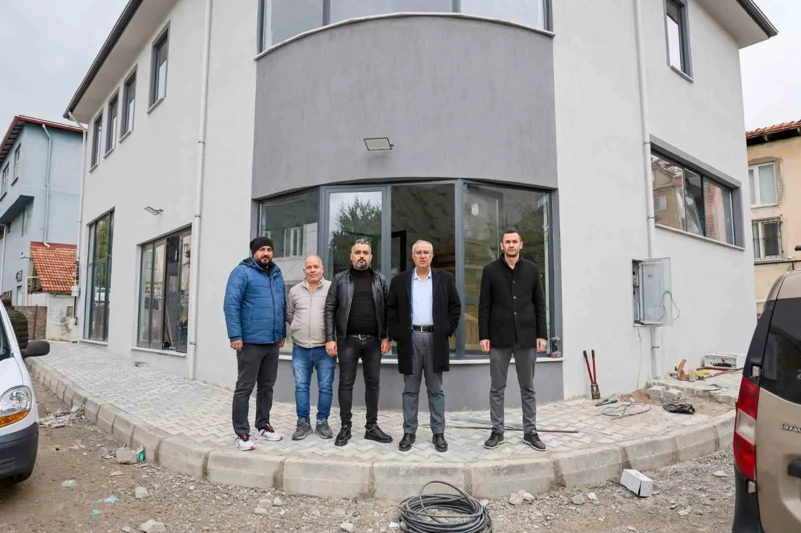 Çameli Belediyesi tarafından yapımı sürdürülen yöresel ekmek fırınında çalışmalar tamamlanma