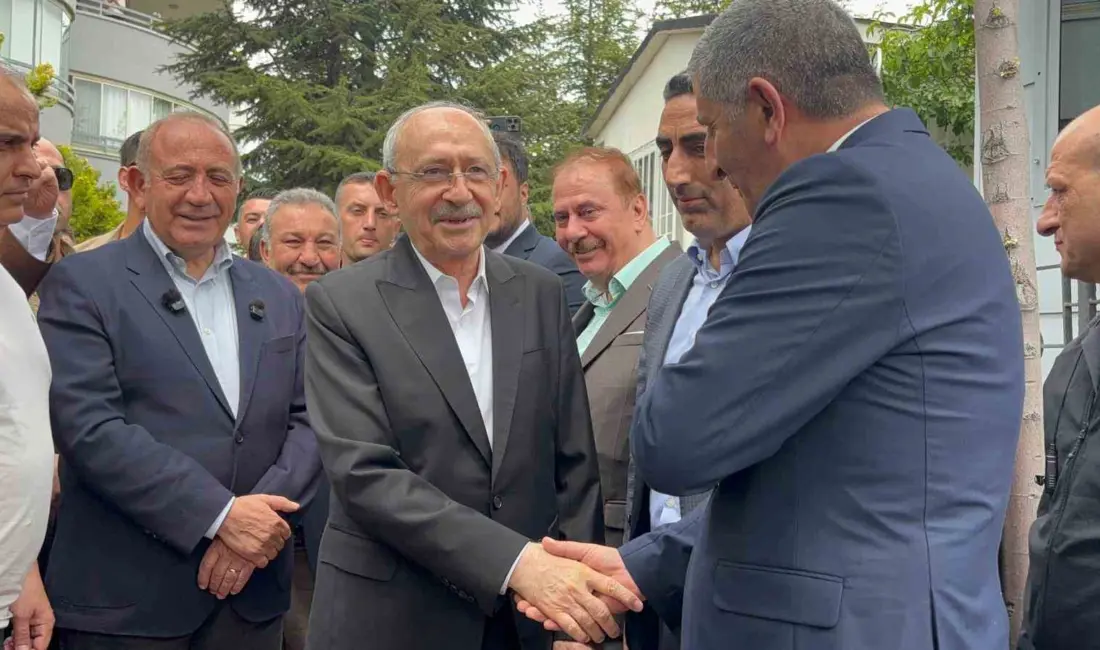 Cumhuriyet Halk Partisi (CHP) Genel Başkanı Kemal Kılıçdaroğlu, bayram dolayısıyla