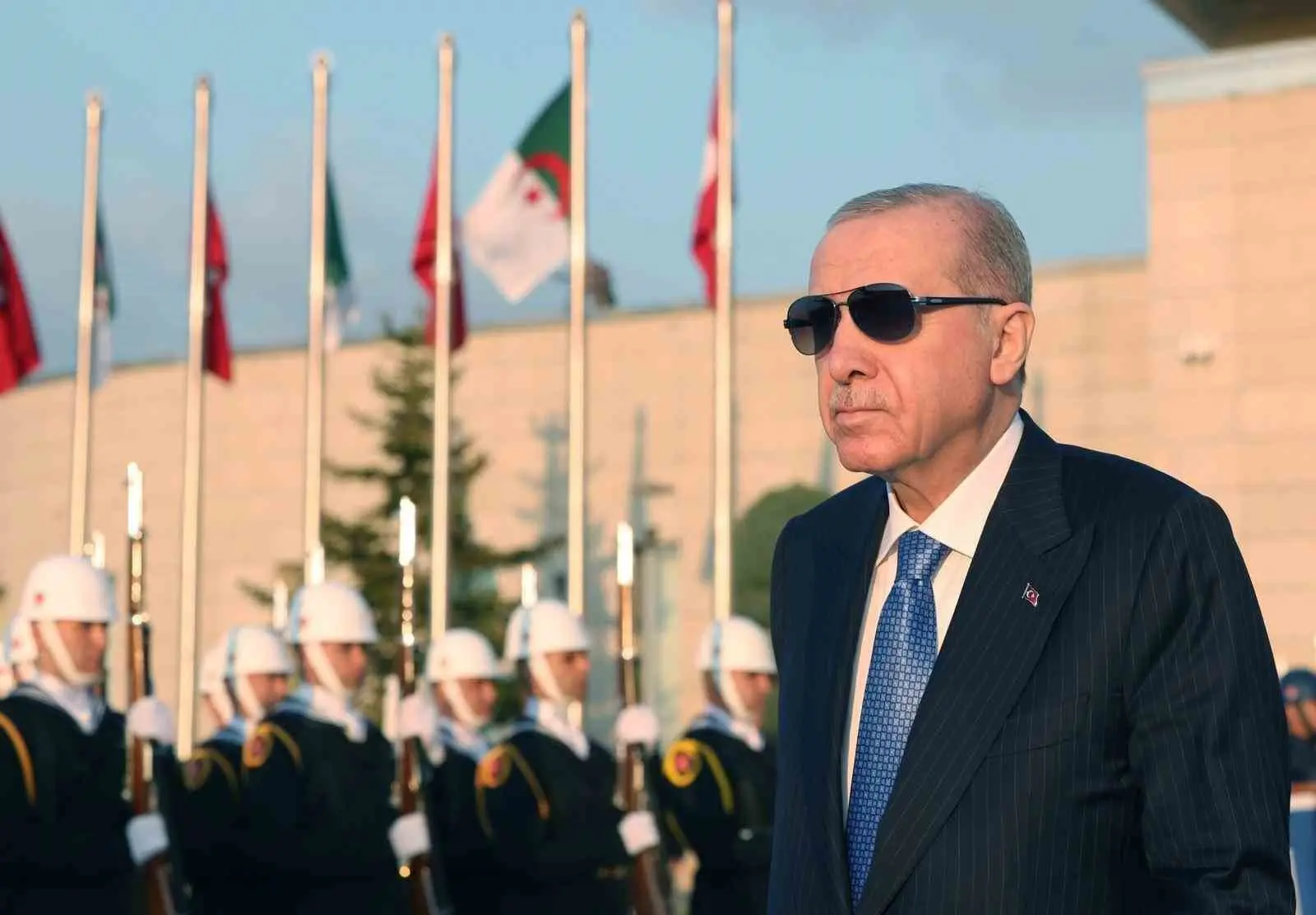 Cumhurbaşkanı Recep Tayyip Erdoğan, resmi ziyaret için Türkiye’ye gelen Cezayir