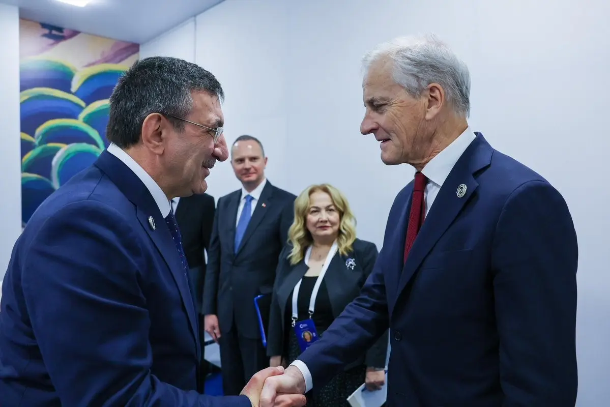 Cumhurbaşkanı Yardımcısı Cevdet Yılmaz, Erivan’da Norveç Başbakanı Jonas Gahr Store