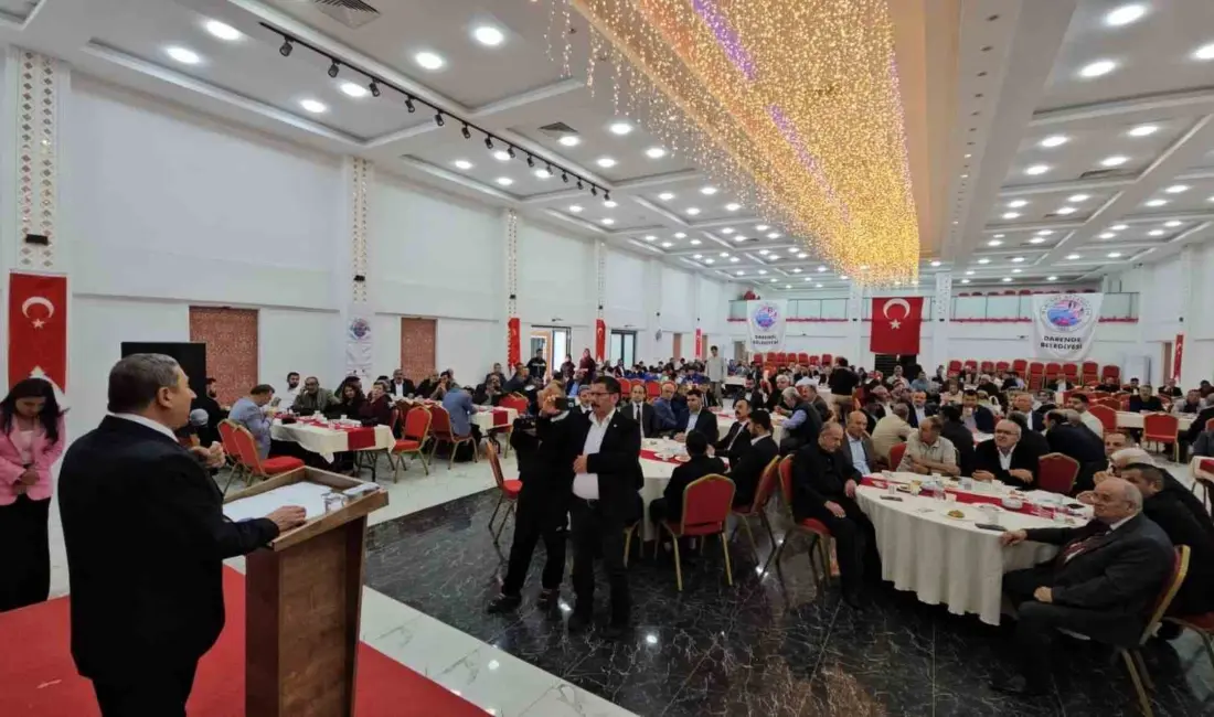Malatya’nın Darende ilçesinde Kurban Bayramı dolayısıyla bayramlaşma programı düzenlendi. Darende