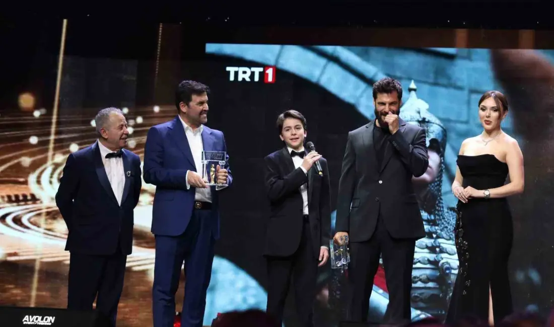 TRT’de yayınlanan Mehmet Fatihler Sultanı dizisiyle dikkat çeken çocuk oyuncu