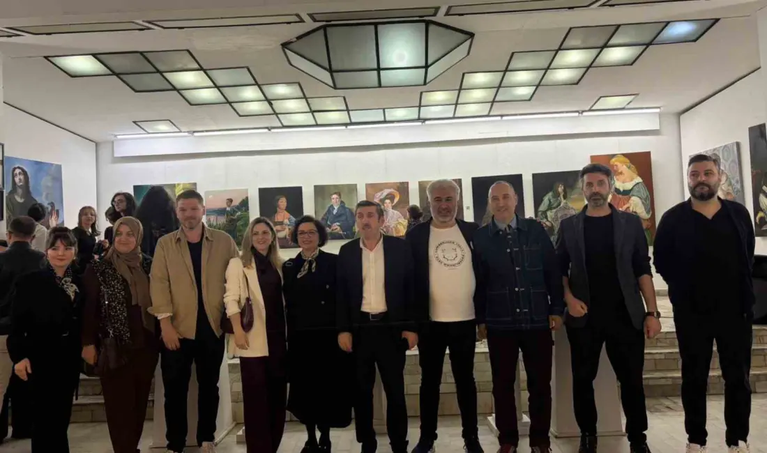 Bursa Zeki Müren Güzel Sanatlar Lisesi öğrencilerinin yıl boyunca hazırladığı