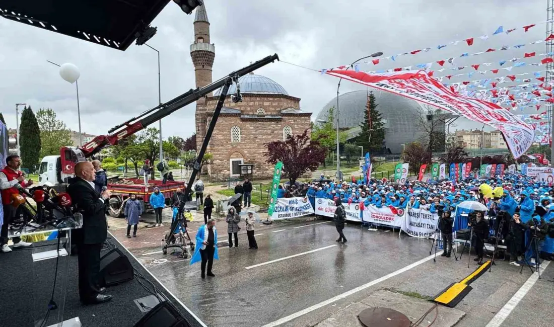Hak İşçi Sendikaları Konfederasyonu (HAK-İŞ) Genel Başkanı Mahmut Arslan, “Türkiye’nin