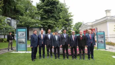 Bursa Büyükşehir Belediyesi ev sahipliğinde hazırlanan ‘Hünkâr Köşkü’nde Zamanın Tanıkları’