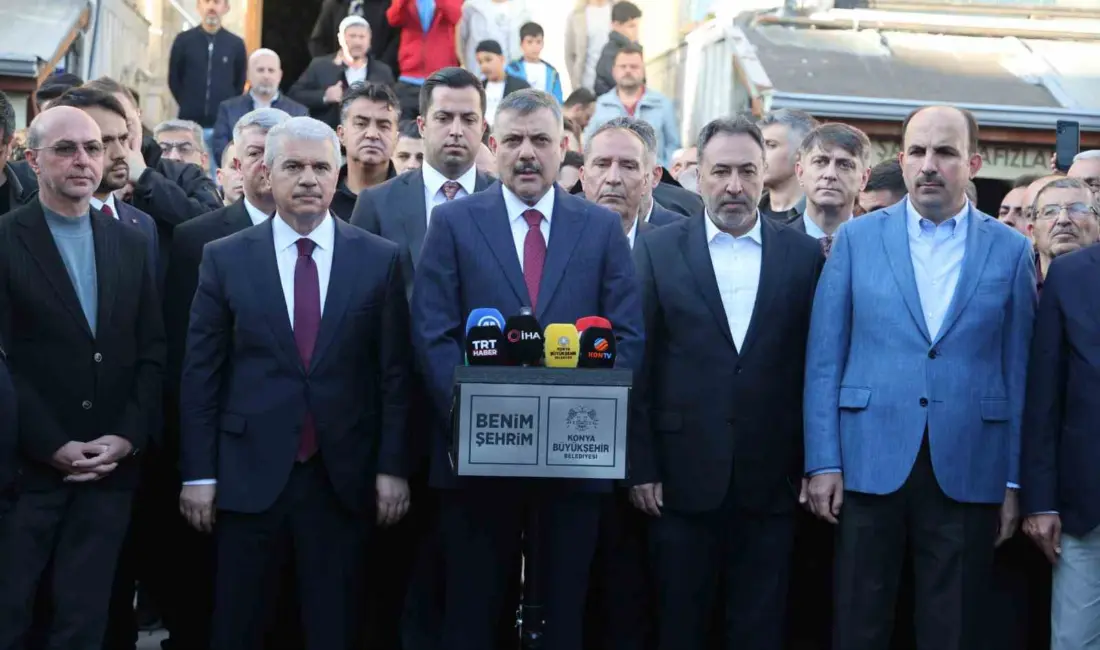 İçişleri Bakanı Mustafa Çiftçi, bayram namazını memleketi Konya’da kıldı. Bakan