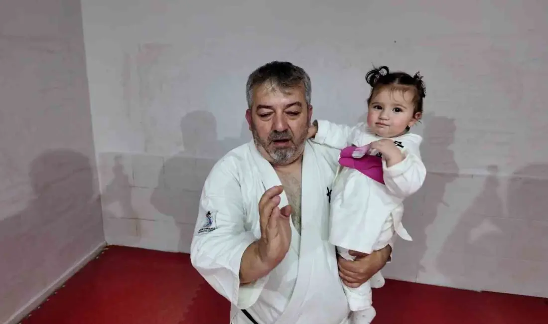 Bursa’nın İnegöl ilçesinde yaşayan Kocal ailesi, karateyi yalnızca bir spor