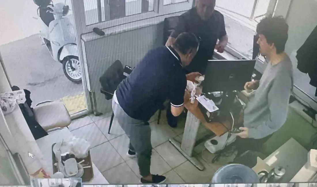Zonguldak’ın Alaplı ilçesinde boğazına yiyecek kaçan işçi, arkadaşının internetten izlediği