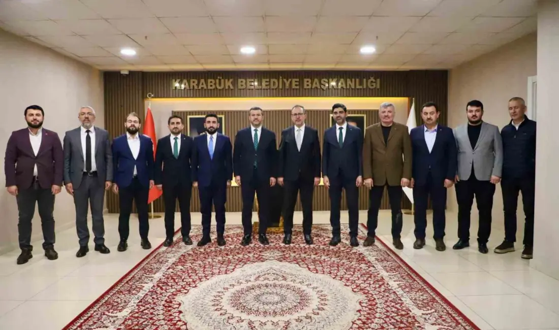 Gençlik ve Spor eski Bakanı, AK Parti İzmir Milletvekili Dr.