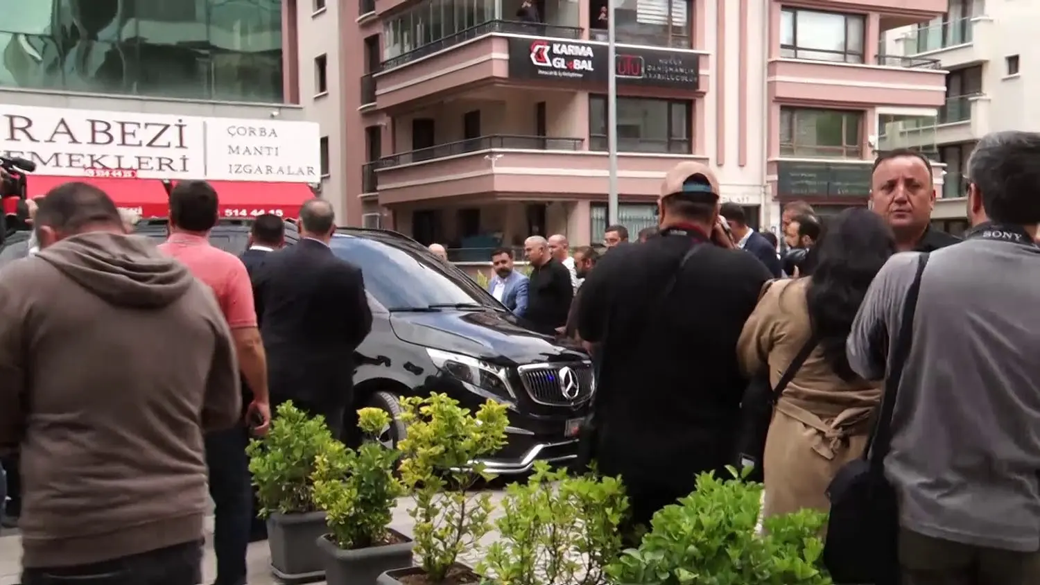 CHP Kurultayı davasında yeniden genel başkanlığı devralmasına karar verilen Kemal