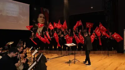 Kütahya’da 16. Uluslararası Hisarlı Ahmet Sempozyumu kapsamında düzenlenen “Türkülerimizde Değerler”