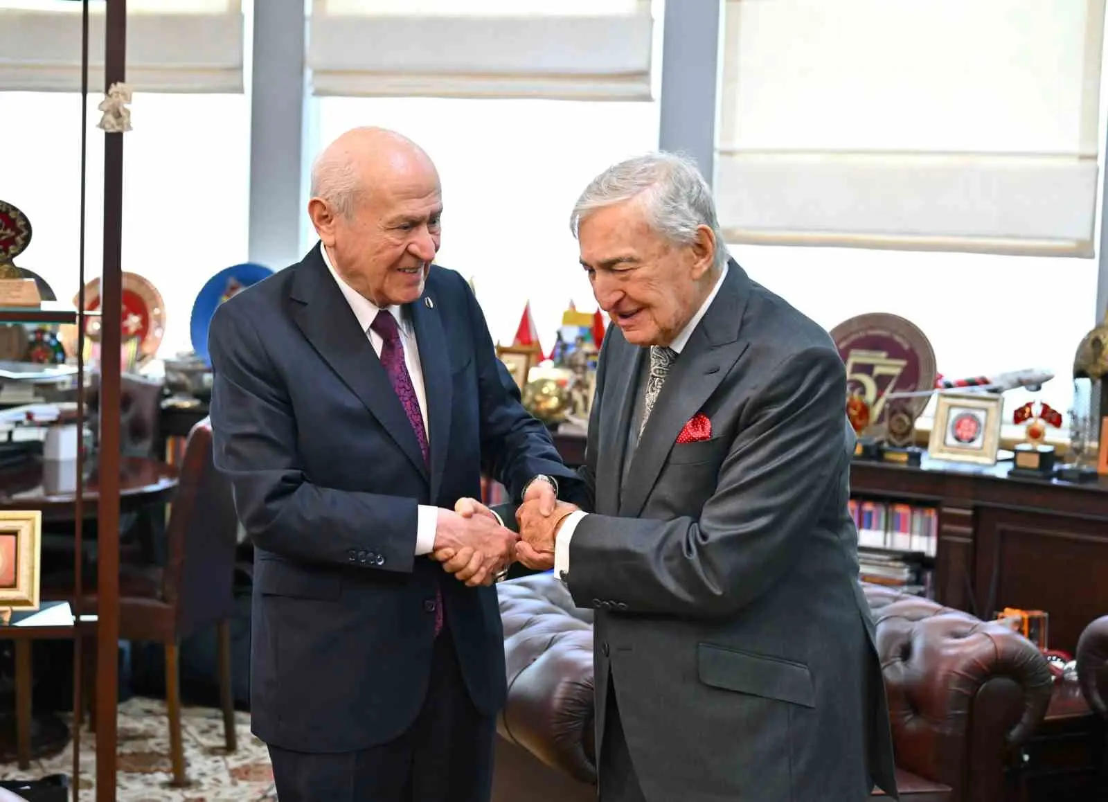 MHP Genel Başkanı Devlet Bahçeli, Koç Holding Şeref Başkanı Rahmi