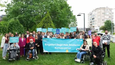 Nilüfer Belediyesi, Engelliler Haftası çerçevesinde düzenlenen yürüyüşle engelli bireylerin haklarına