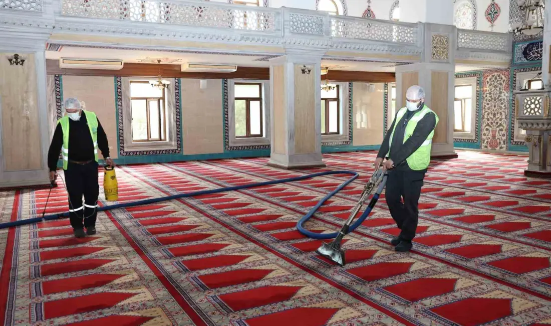 Nilüfer Belediyesi, 2003 yılından bu yana sürdürdüğü ibadethane temizliği çalışmalarına