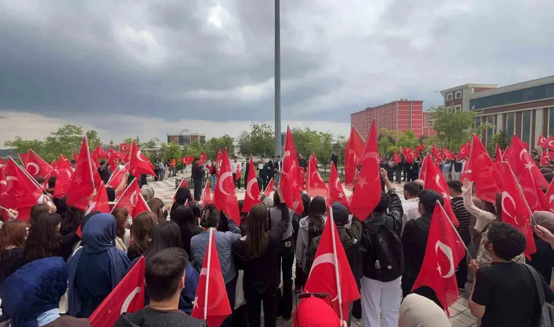 Orta Doğu Teknik Üniversitesi’nde (ODTÜ) Türk bayrağına yönelik saldırıya tepki
