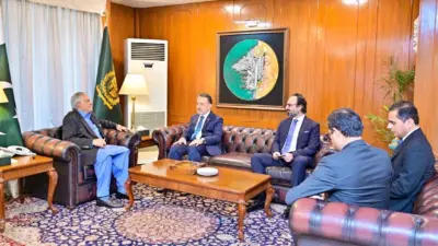 Pakistan Dışişleri Bakanı Muhammed Ishaq Dar, Türkiye’nin İslamabad Büyükelçisi İrfan