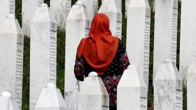 Hırvat gazeteci Domagoj Margetic’in yazdığı kitapta, Bosna Hersek’teki savaş sırasında