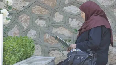 Bursa’da Kurban Bayramı arifesinde Pınarbaşı Garnizon Şehitliği’nde duygu dolu anlar