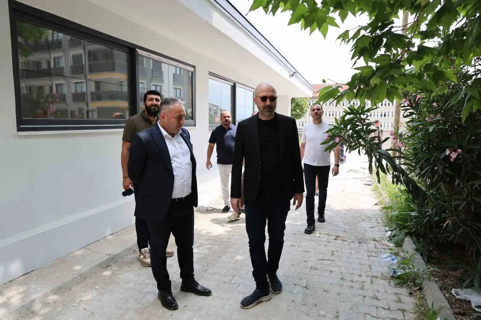 Aydın Büyükşehir Belediye Başkanı Özlem Çerçioğlu’nun kent genelinde sürdürdüğü sağlık