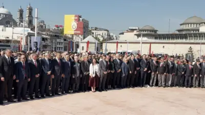 Taksim’de, 19 Mayıs Atatürk’ü Anma Gençlik ve Spor Bayramı nedeniyle