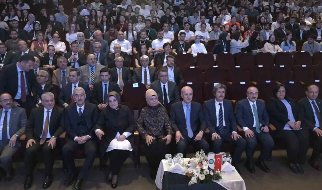 Bursa Uludağ Üniversitesi ’Küresel Adalet Arayışı’ konferansına katılan TBMM Başkanı