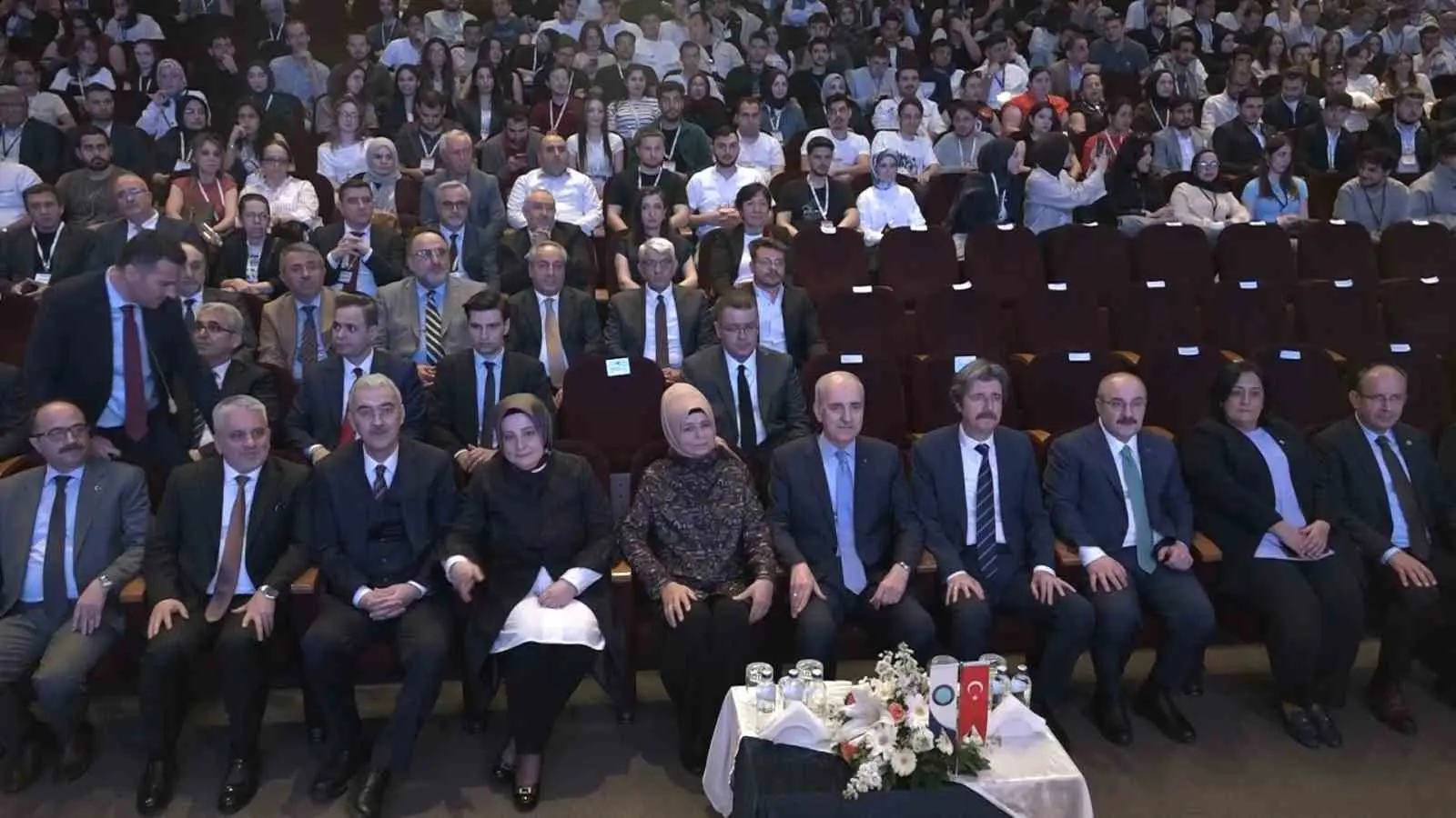 Bursa Uludağ Üniversitesi ’Küresel Adalet Arayışı’ konferansına katılan TBMM Başkanı