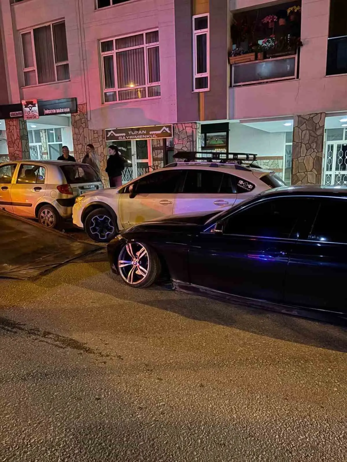 Bursa’da alacak verecek meselesi nedeniyle çıktığı iddia edilen tartışma sokakta