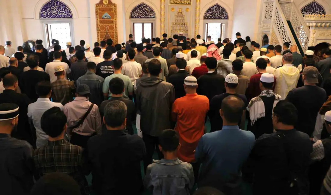 Japonya’nın başkenti Tokyo ve çevresinde yaşayan Müslümanlar, Kurban Bayramı’nda Tokyo