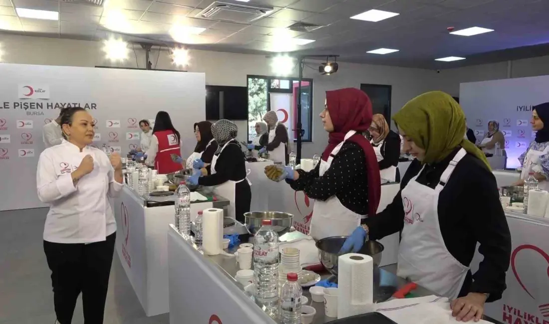 Türk Kızılay, kadınların mesleki becerilerini geliştirmek ve istihdama katılımlarını desteklemek