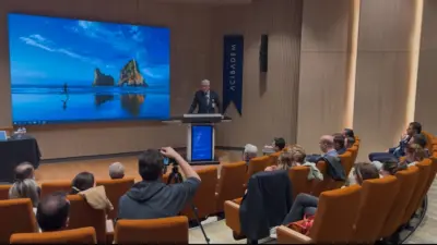 Türkiye’nin dört bir yanından gelen doktorlar, Bursa’da gerçekleştirilen canlı cerrahi