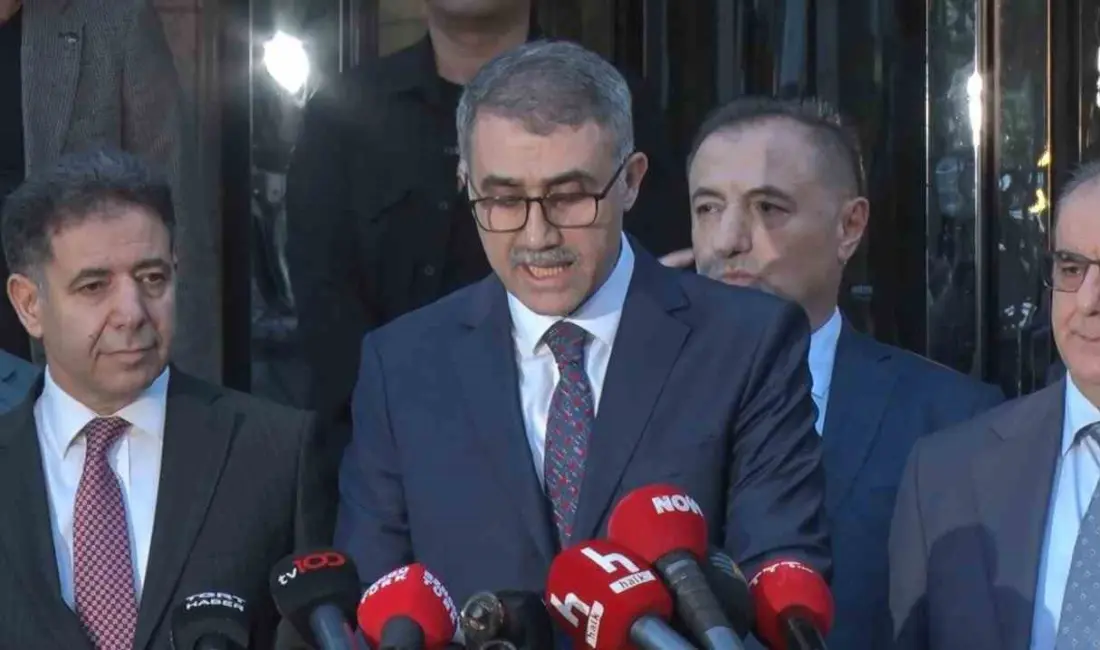 Yüksek Seçim Kurulu (YSK) Başkanı Serdar Mutta, CHP’nin ’mutlak butlan’