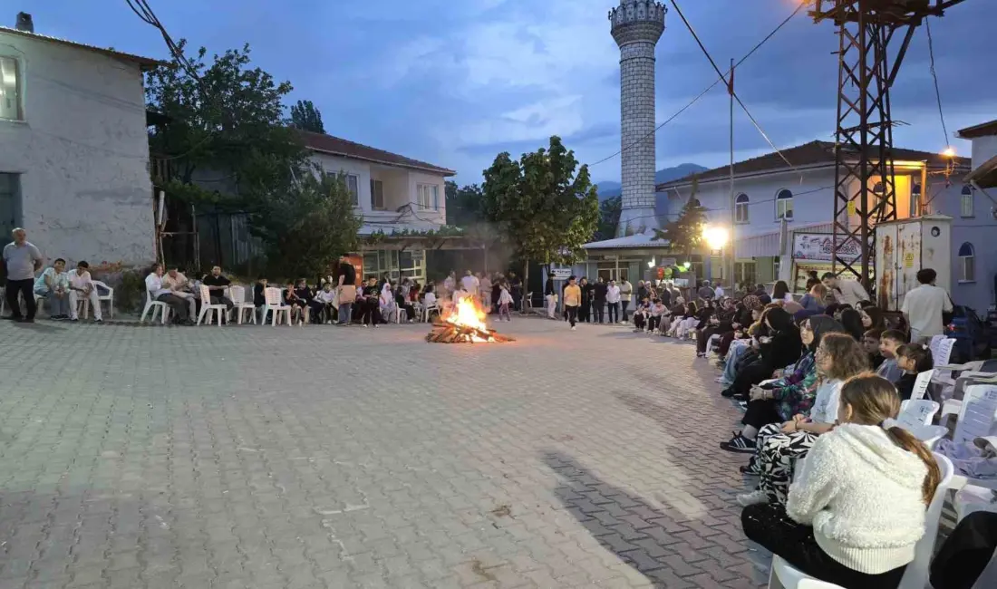 BURSA (İHA) – Bursa’nın Orhaneli ilçesi Topuk Mahallesi’nde yüzyıllardır sürdürülen
